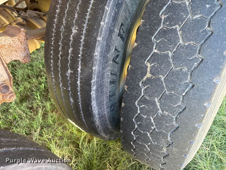 image for item EA7735 2013 Travis Body & Trailer, Inc. S/102 bottom dump trailer