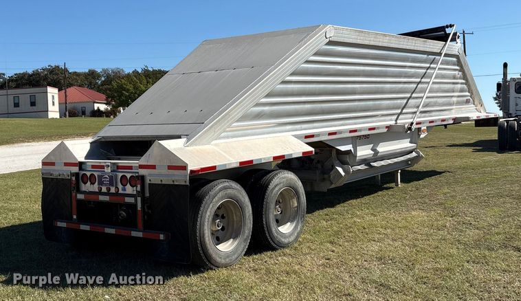 image for item EA7736 2016 Travis Body & Trailer, Inc. S/102 bottom dump trailer