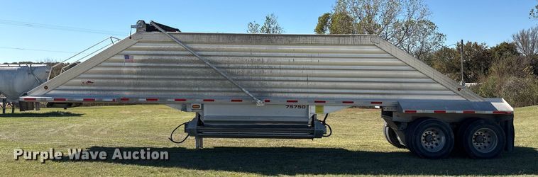 image for item EA7736 2016 Travis Body & Trailer, Inc. S/102 bottom dump trailer