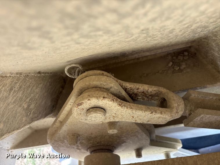 image for item EA7736 2016 Travis Body & Trailer, Inc. S/102 bottom dump trailer