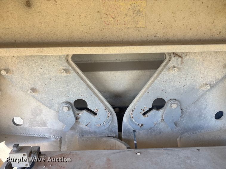 image for item EA7736 2016 Travis Body & Trailer, Inc. S/102 bottom dump trailer