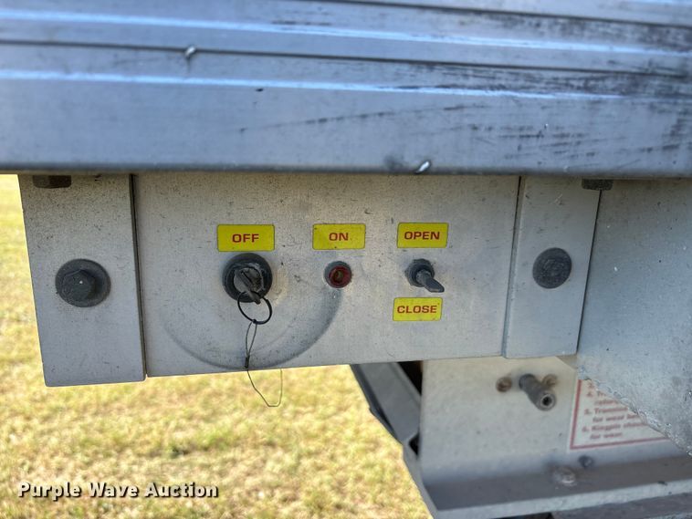 image for item EA7736 2016 Travis Body & Trailer, Inc. S/102 bottom dump trailer