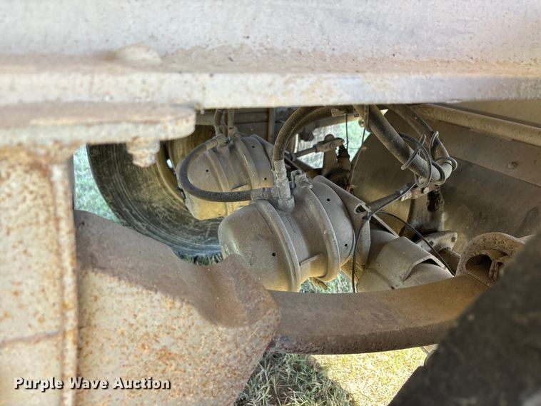 image for item EA7736 2016 Travis Body & Trailer, Inc. S/102 bottom dump trailer