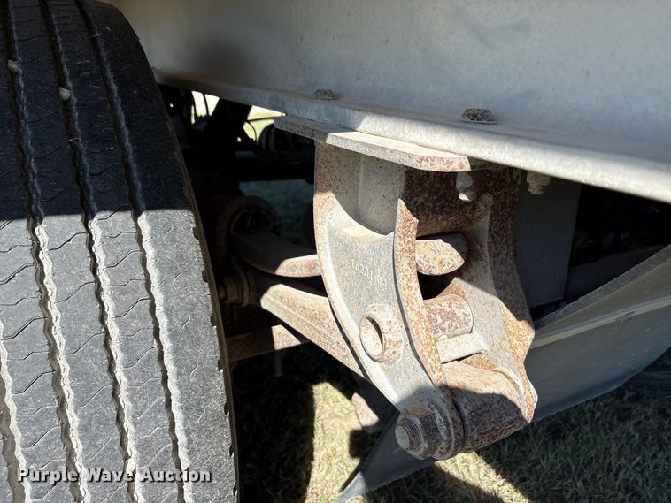 image for item EA7736 2016 Travis Body & Trailer, Inc. S/102 bottom dump trailer