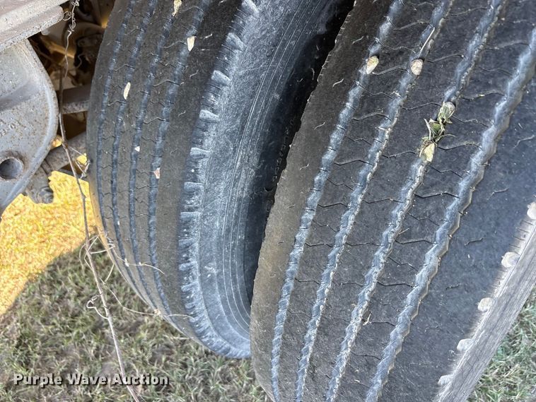 image for item EA7736 2016 Travis Body & Trailer, Inc. S/102 bottom dump trailer