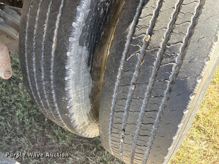 image for item EA7736 2016 Travis Body & Trailer, Inc. S/102 bottom dump trailer