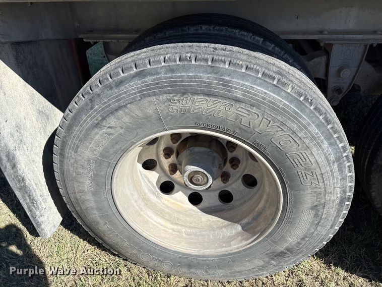 image for item EA7736 2016 Travis Body & Trailer, Inc. S/102 bottom dump trailer