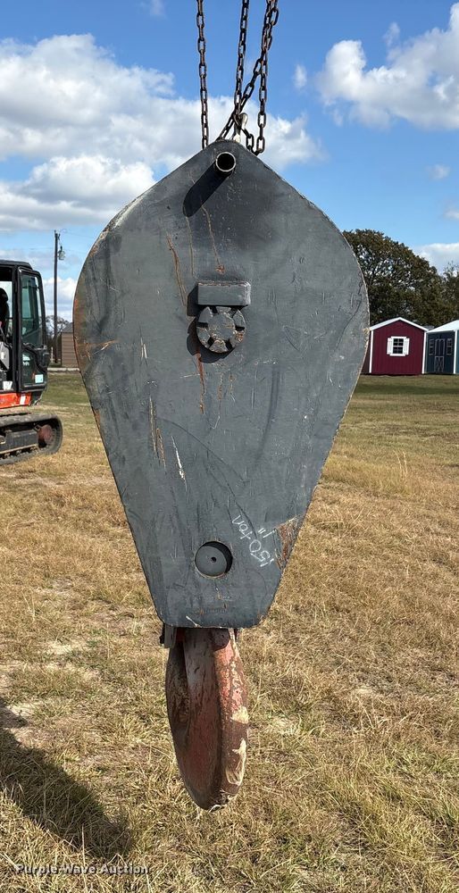 image for item EA7747 Crane hook