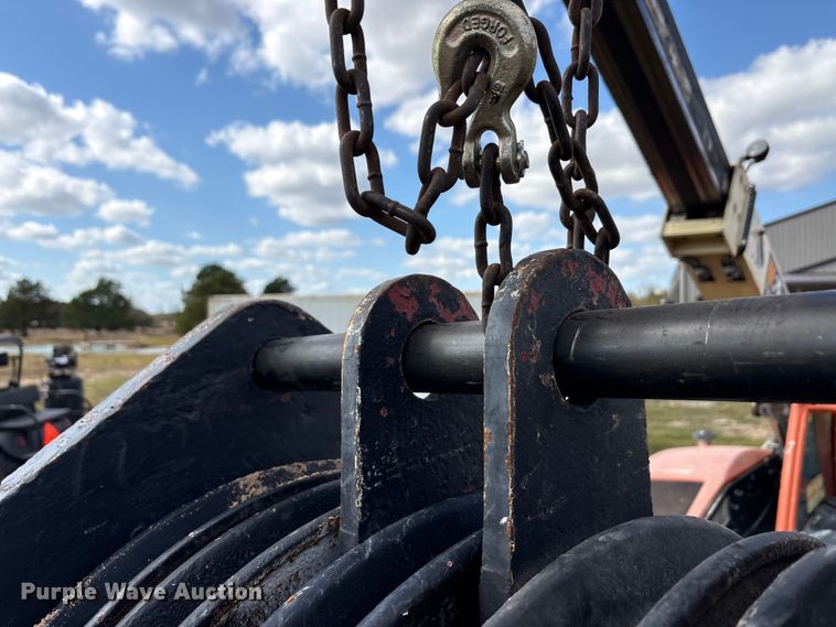 image for item EA7747 Crane hook