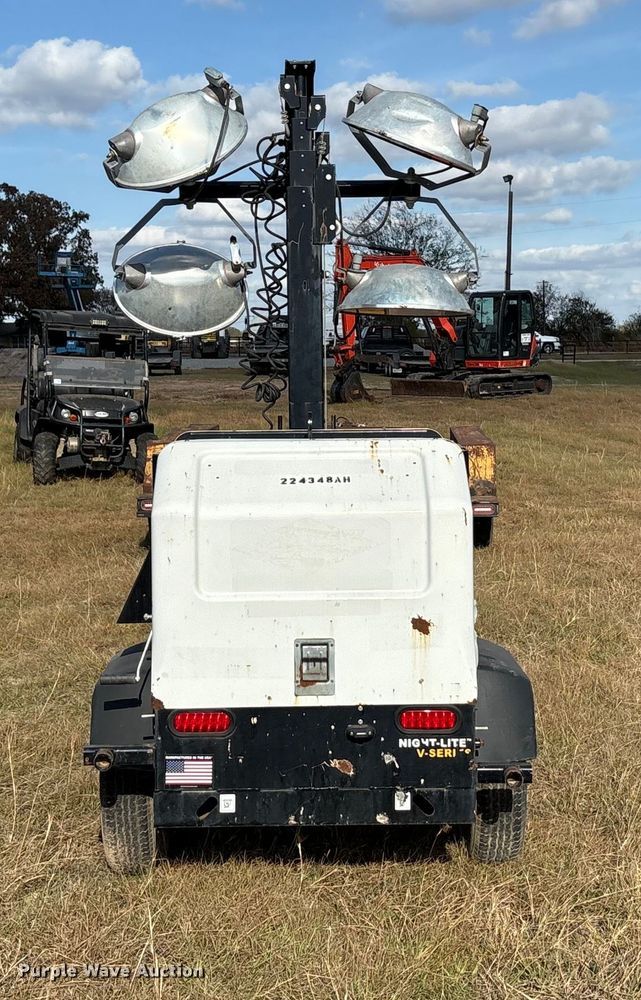 image for item EA7748 2019 Allmand Night  Lite V- Series NLV light plant