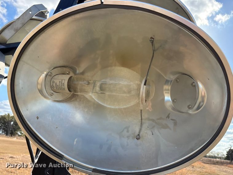 image for item EA7748 2019 Allmand Night  Lite V- Series NLV light plant