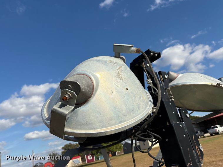 image for item EA7748 2019 Allmand Night  Lite V- Series NLV light plant