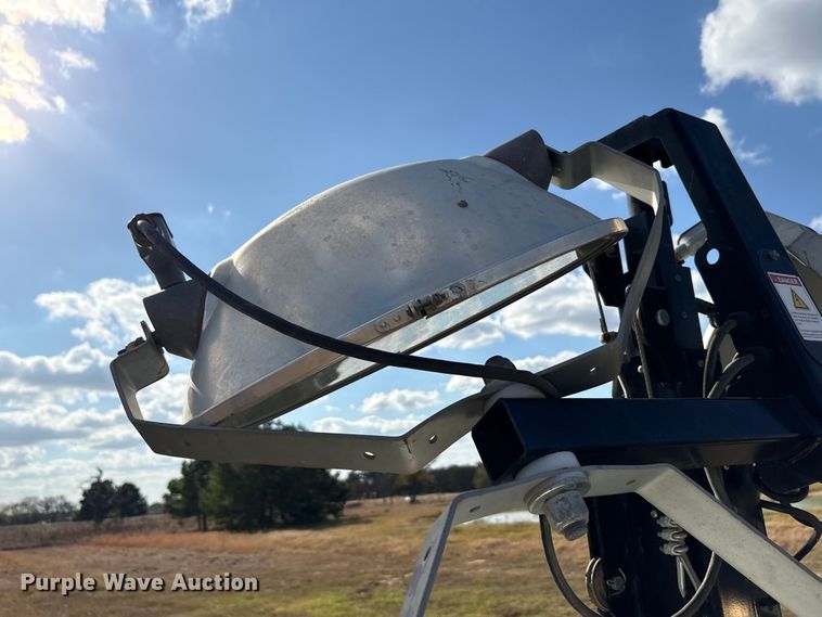 image for item EA7748 2019 Allmand Night  Lite V- Series NLV light plant