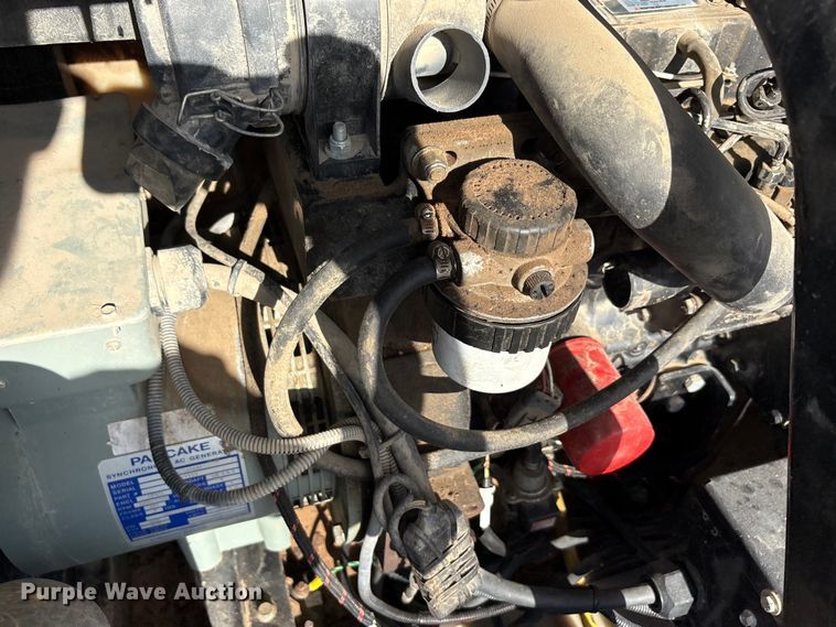 image for item EA7748 2019 Allmand Night  Lite V- Series NLV light plant