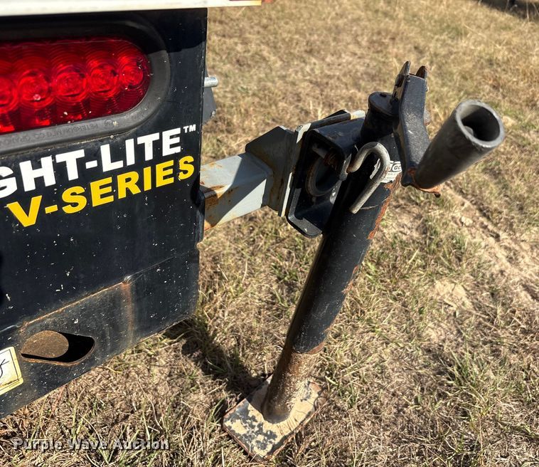 image for item EA7749 2019 Allmand Night Lite V Series NLV light plant