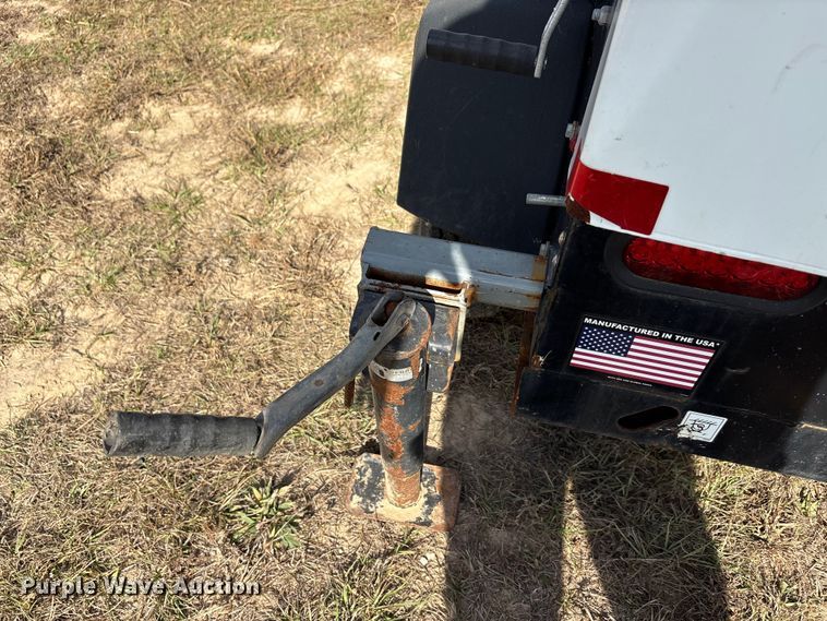 image for item EA7749 2019 Allmand Night Lite V Series NLV light plant