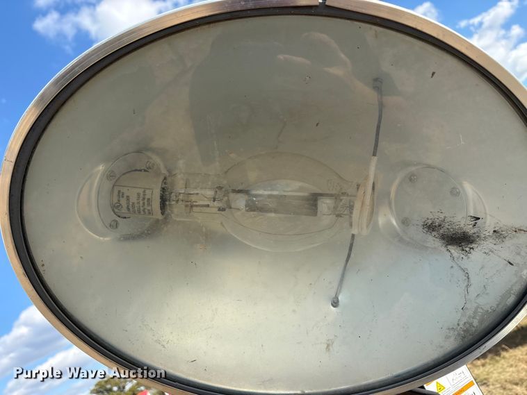 image for item EA7749 2019 Allmand Night Lite V Series NLV light plant