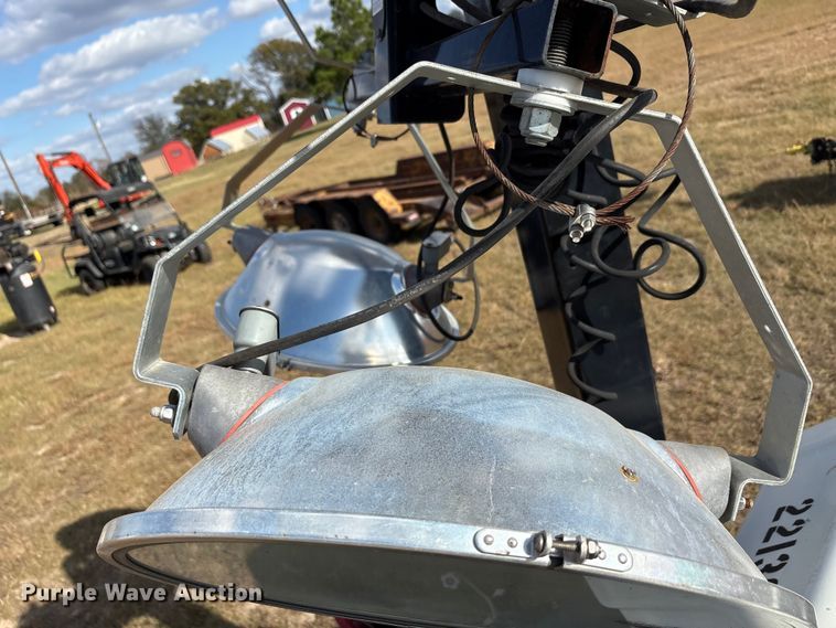 image for item EA7749 2019 Allmand Night Lite V Series NLV light plant