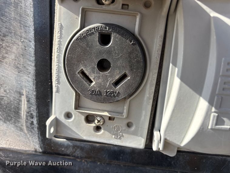 image for item EA7749 2019 Allmand Night Lite V Series NLV light plant