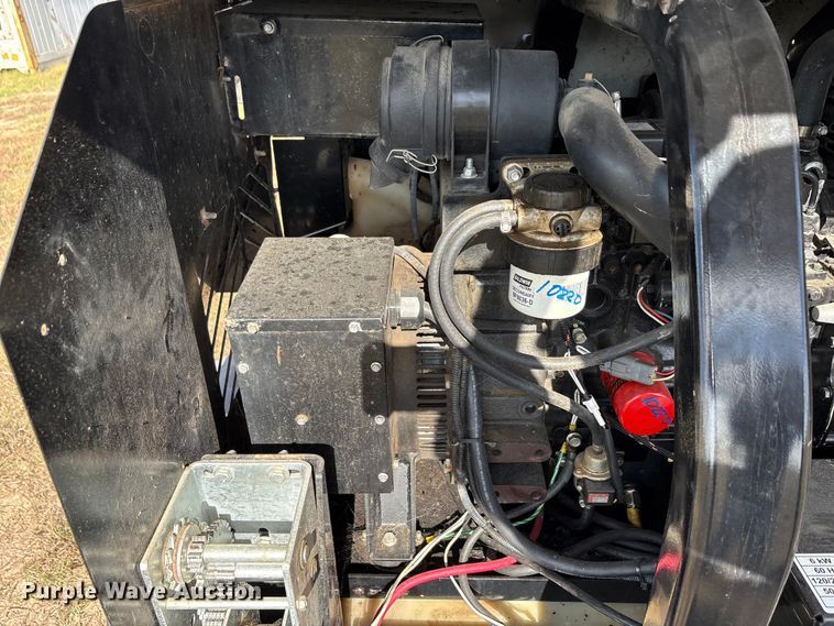 image for item EA7749 2019 Allmand Night Lite V Series NLV light plant