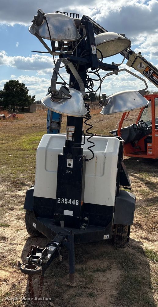 image for item EA7750 2019 Allmand Night Light V-Series NLV light plant