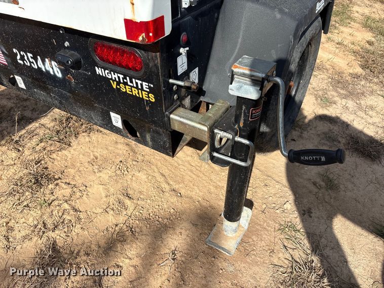 image for item EA7750 2019 Allmand Night Light V-Series NLV light plant