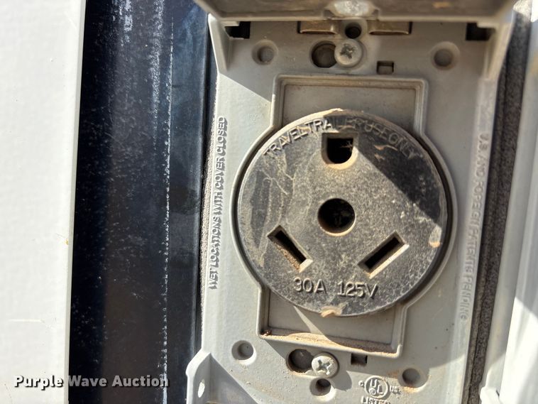 image for item EA7750 2019 Allmand Night Light V-Series NLV light plant