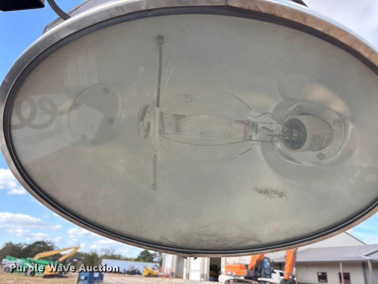 image for item EA7750 2019 Allmand Night Light V-Series NLV light plant