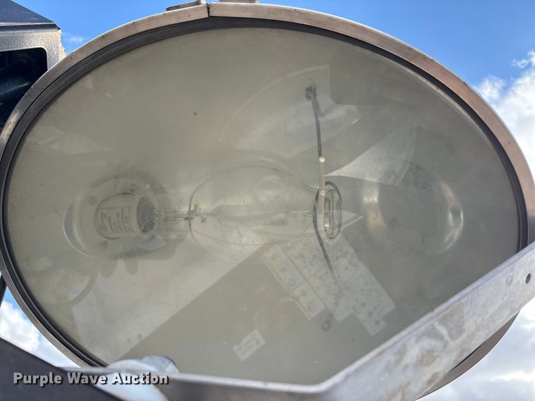 image for item EA7750 2019 Allmand Night Light V-Series NLV light plant