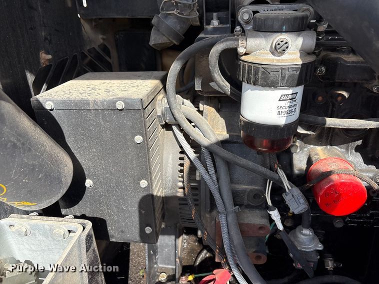 image for item EA7750 2019 Allmand Night Light V-Series NLV light plant