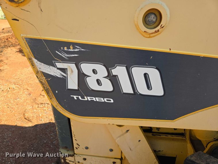 image for item EB1116 2005 Gehl 7810 skid steer loader