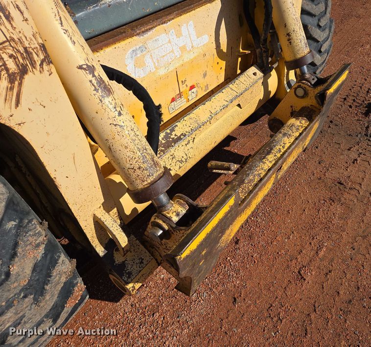 image for item EB1116 2005 Gehl 7810 skid steer loader