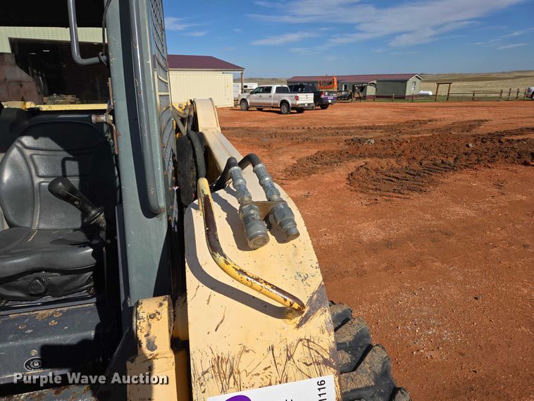 image for item EB1116 2005 Gehl 7810 skid steer loader