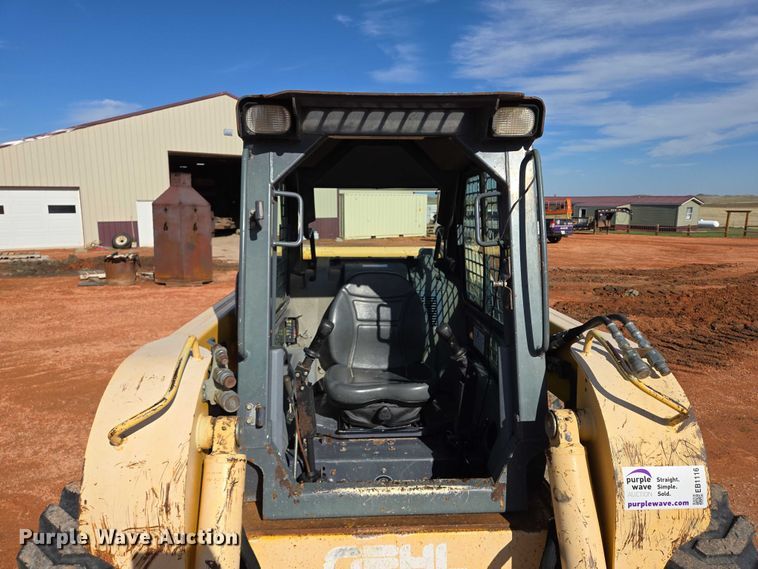 image for item EB1116 2005 Gehl 7810 skid steer loader