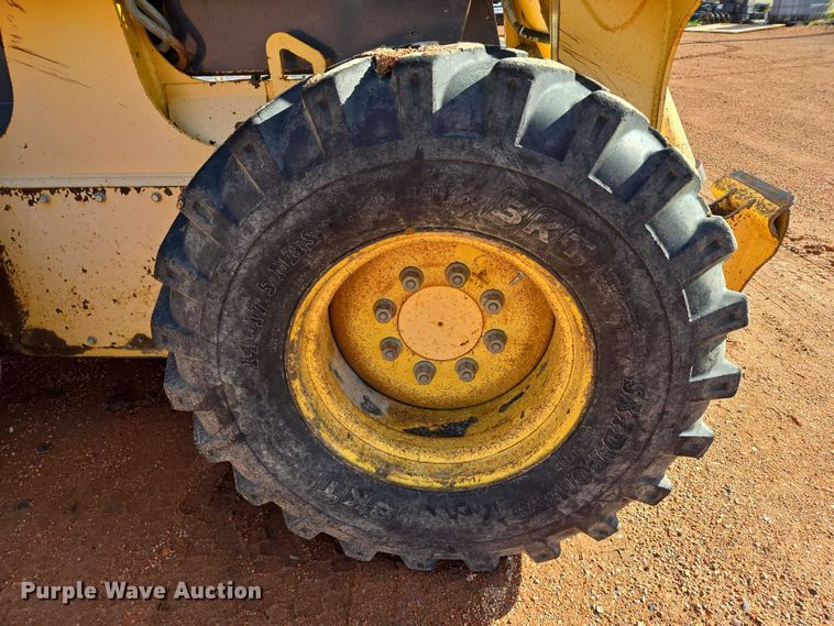 image for item EB1116 2005 Gehl 7810 skid steer loader