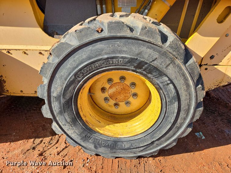 image for item EB1116 2005 Gehl 7810 skid steer loader