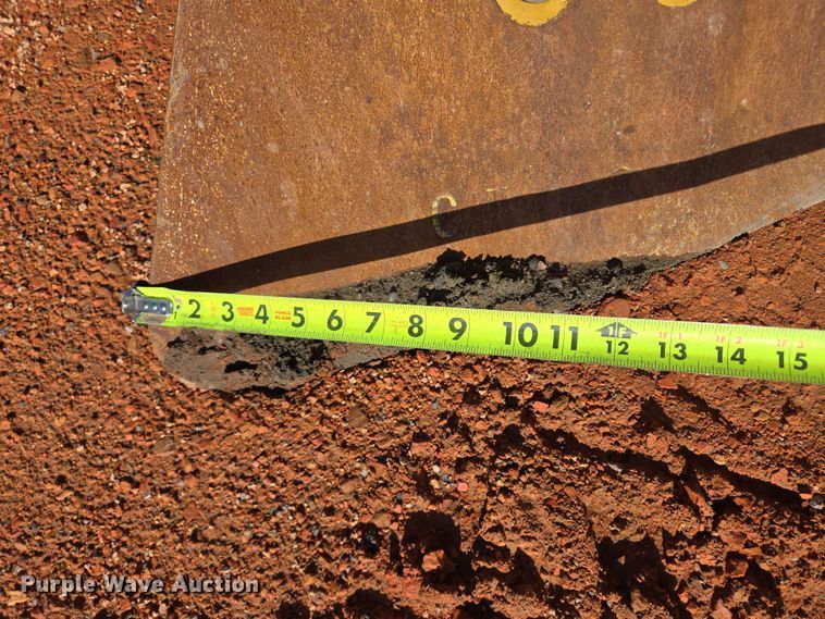 image for item EB1117 2005 Caterpillar D8T dozer