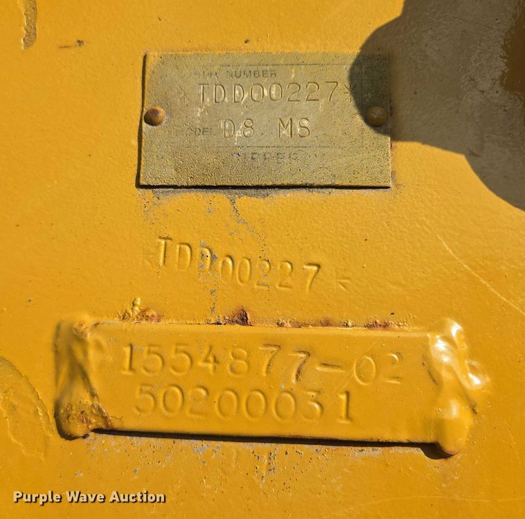 image for item EB1117 2005 Caterpillar D8T dozer