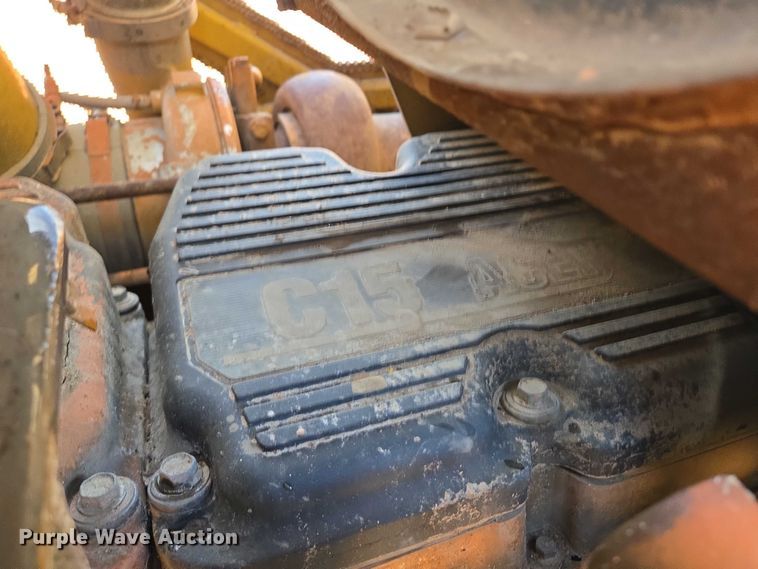 image for item EB1117 2005 Caterpillar D8T dozer