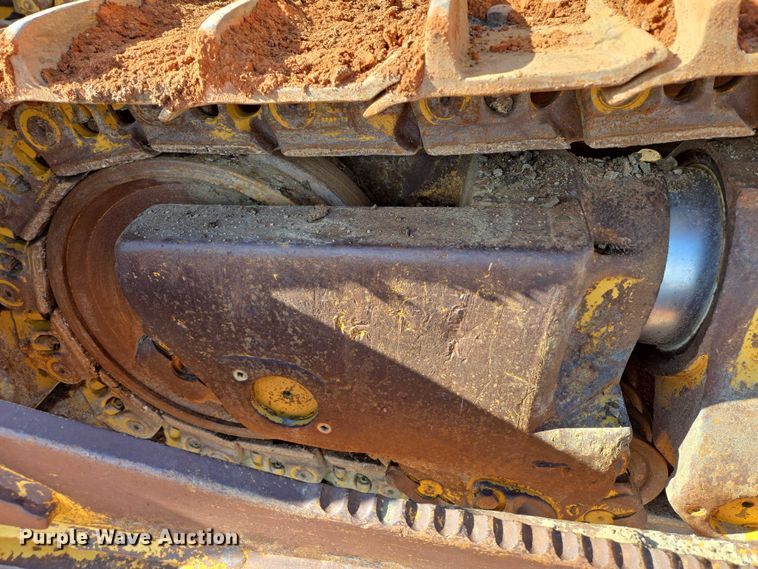image for item EB1117 2005 Caterpillar D8T dozer