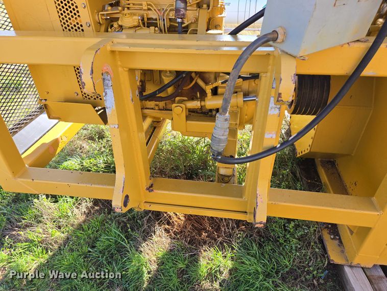 image for item EB1118 Wildcat LS117A compost turner