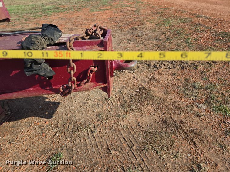 image for item EB1119 2001 X-L Specialized 50T equipment trailer