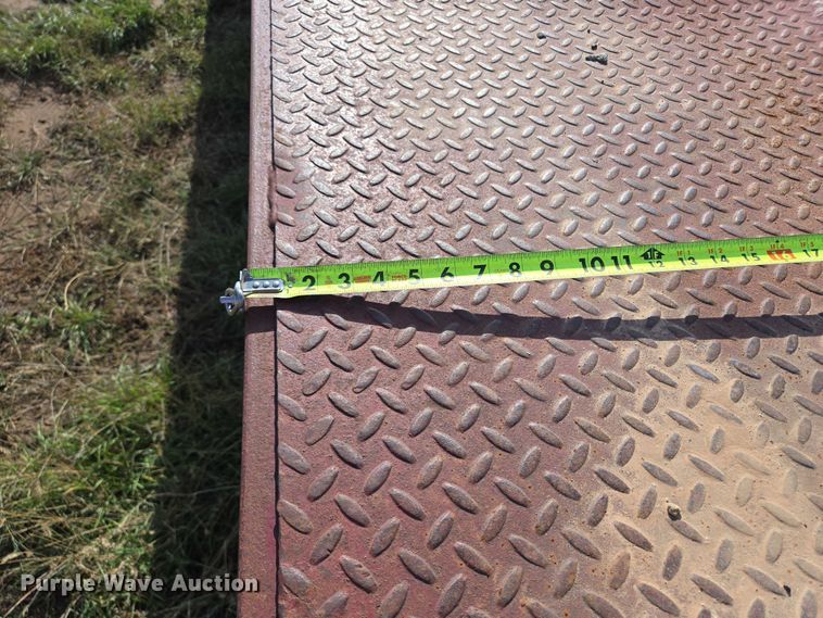 image for item EB1119 2001 X-L Specialized 50T equipment trailer