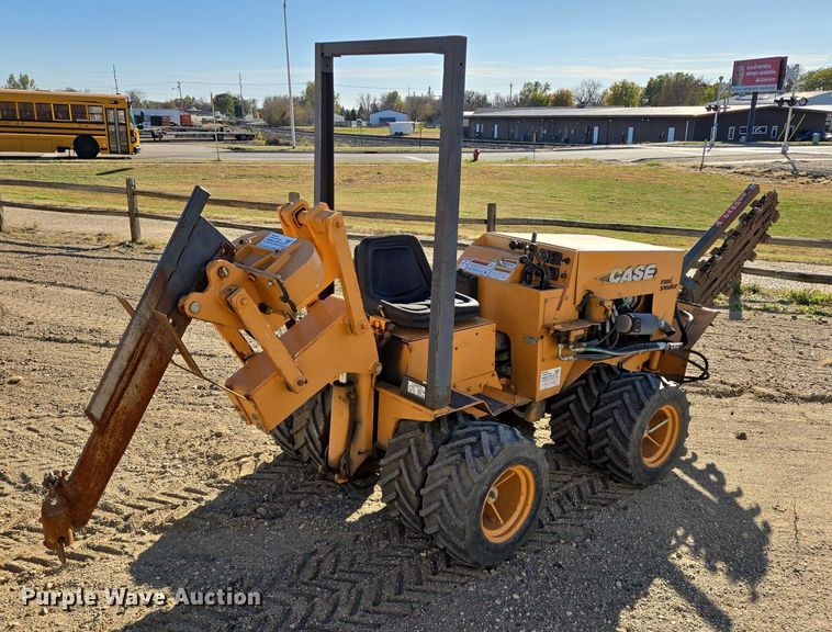 image for item EB1128 1990 Case Maxi-Sneaker B trencher