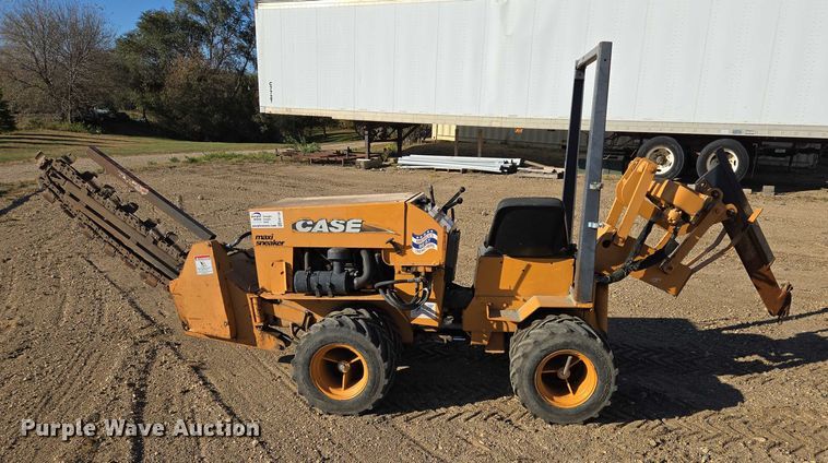 image for item EB1128 1990 Case Maxi-Sneaker B trencher