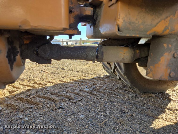 image for item EB1128 1990 Case Maxi-Sneaker B trencher