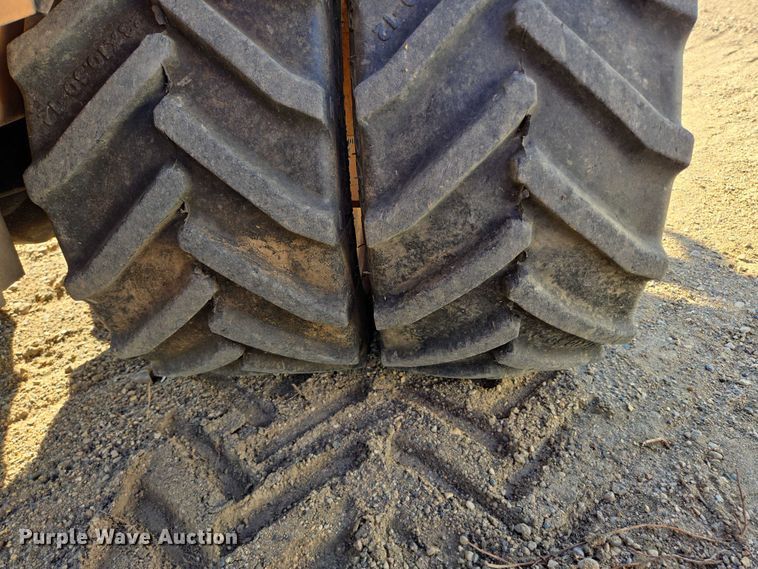 image for item EB1128 1990 Case Maxi-Sneaker B trencher