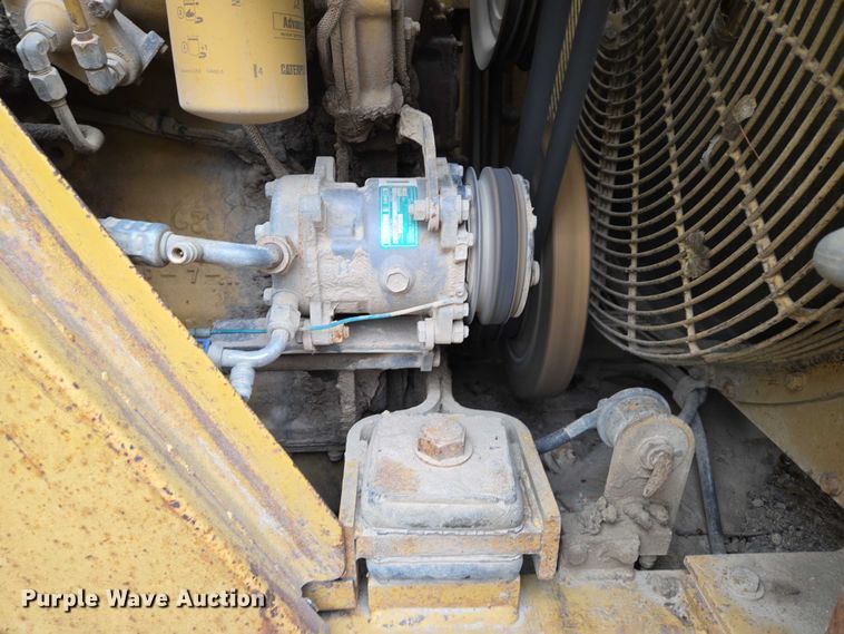 image for item EB1129 1985 Caterpillar 966D wheel loader