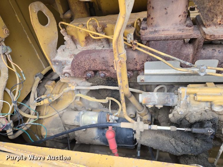 image for item EB1129 1985 Caterpillar 966D wheel loader