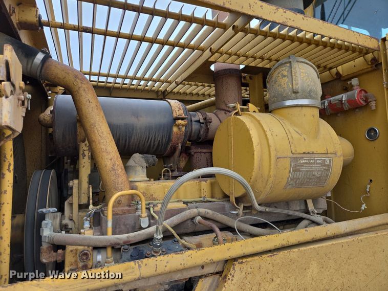 image for item EB1129 1985 Caterpillar 966D wheel loader